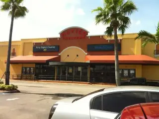 AMC Hialeah 12