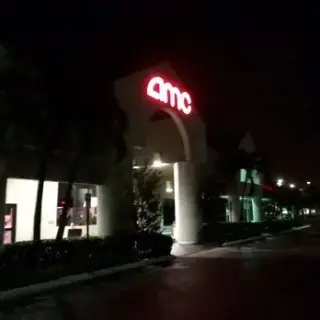 AMC Weston 8