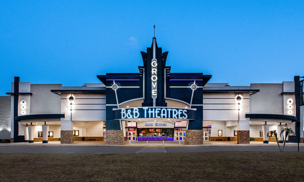 B&B Theatres Wesley Chapel The Grove 16