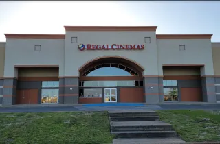 Regal Santa Rosa photo 1