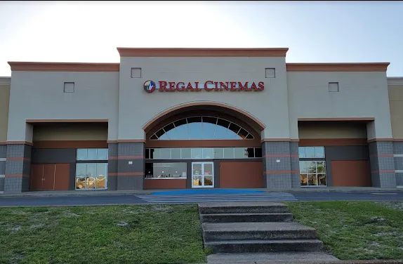 Regal Santa Rosa
