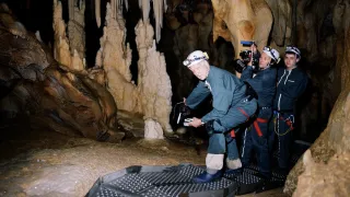 Cave of Forgotten Dreams movie photo 5