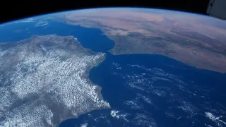 A Beautiful Planet movie photo 8