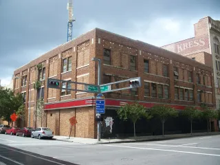S. H. Kress and Co. Building photo 4
