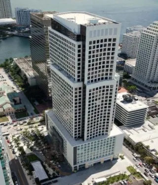 Brickell World Plaza photo 4
