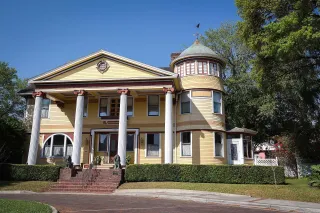 Dr. P. Phillips House photo 4