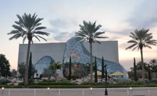 Salvador Dali Museum photo 1