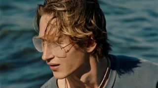 Blue Heron movie photo 3
