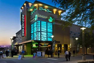 AMC CLASSIC Boulevard 10
