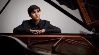 Event image for Jax Symphony: Mozart & Tchaikovsky in Jacksonville, FL