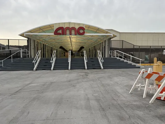 AMC West Shore 14