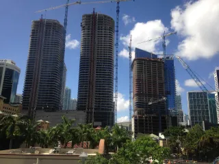 Premiere Towers Miami