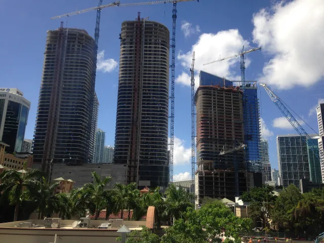 Premiere Towers Miami